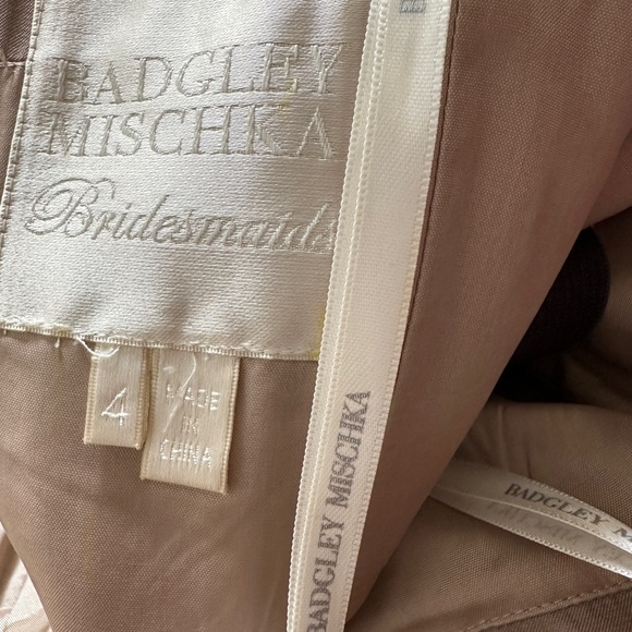 BADGLET MISCHKA, strepless mini dress size 4US  
Bridesmaid - Picture 6 of 6